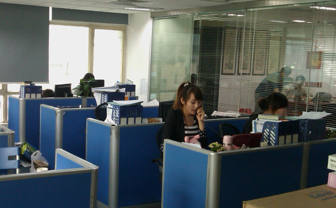 广州比邦物流公司汽运与铁路货运成本效率对比
